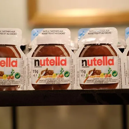 アメリー ホテル 2*