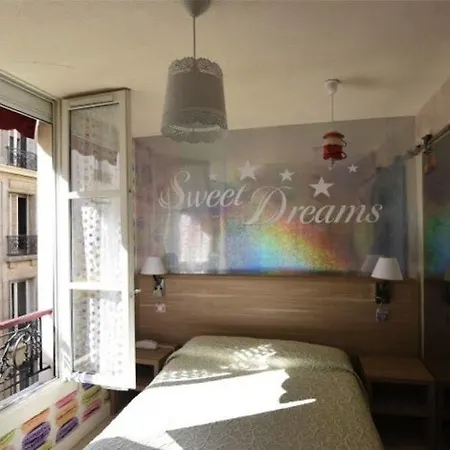 Hotel Amelie 2*